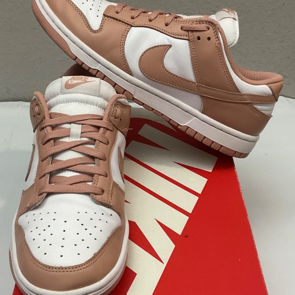 Nike Dunk Low Rose Whisper- DD1503-118  Women’s Size US 10 / EUR 42 - Picture 4 of 10